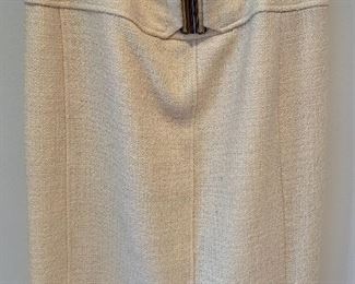 Detail; Eccoci winter white suit (skirt)