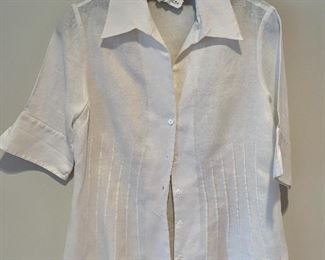 $30; Lafayette 148 Linen blouse with tucked front; Size 6