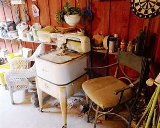Old Washing Machine, Cool Metal Chairs
