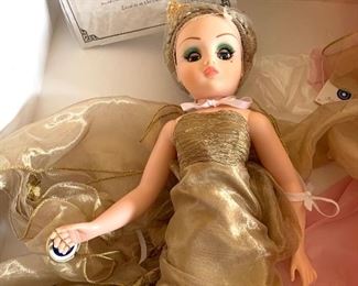 18β Madame Alexander doll