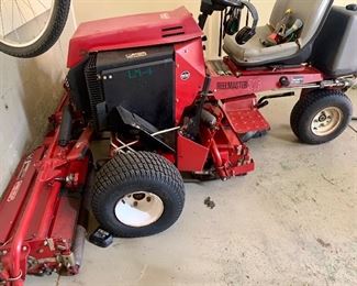  Toro Reelmaster 216 3 Wheel Drive. left reel needs to be replaced. Blades are sharp! 