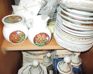 Discontinued  Noritake Younger Image Culebra China Service with extras 