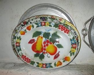 Tin Vintage Platters