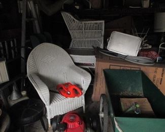 Garage Full Wicker Outdoor/Indoor Vintage Sets