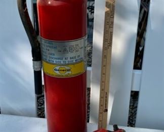 CLEARANCE!  $5.00 NOW, WAS $20.00...............Fire Extinguishers (B061)