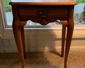 $20.00............Small End Table (B382)