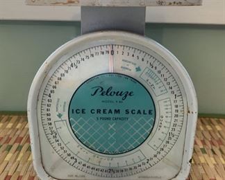 CLEARANCE  !  $4.00 NOW, WAS $16.00..............Vintage Ice Cream Scale (B339)