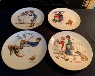 CLEARANCE  !  $4.00 NOW, WAS $12.00...............Norman Rockwell Plate Set 1972  (B418)