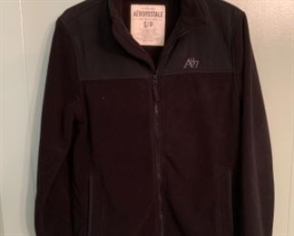 CLEARANCE !  $5.00 NOW, WAS $12.00............Soft Jacket Size Small (S35)