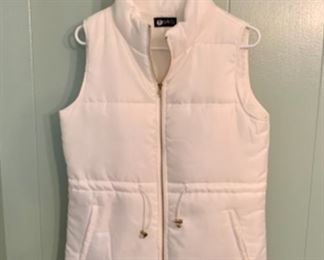 HALF OFF!  $8.00 NOW, WAS $16.00............Baku Vest Size Small (S7)