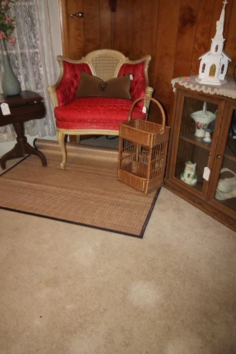 Unusual chair, fit for a Queen!