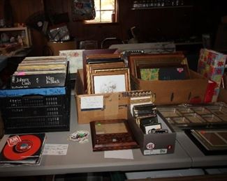 Lots of photo frames all sizes