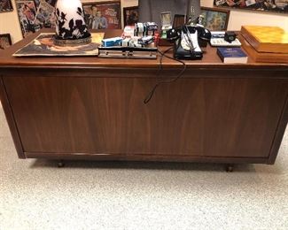 1950's Mahogany Desk,  Hoosier Desks Co.   5' long 