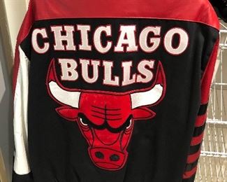 Chicago Bulls Leather Jacket  $150.00  XXL 