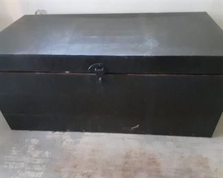 Black Wood Storage Chest