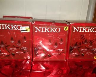 Nikko Christmas ask for 25% off if entire set bought first day