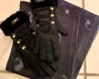 Item 367:  Ugg gloves and scarf:  $35
