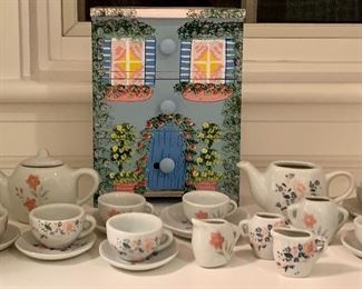 Item 409:  Miniature tea set and house trinket box:  $26