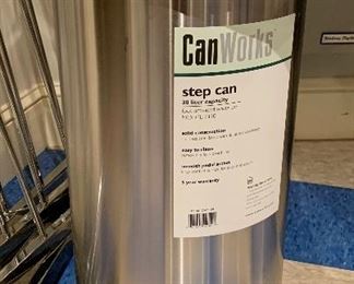 Item 422:  Can Works trash can:  $38