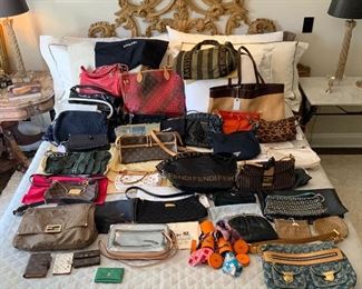 The online sale will be live on Saturday October 31st @ 10 AM.  https://scavengersparadiseestatesales.com