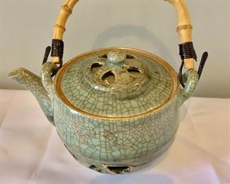 $40; Crackle teapot with handle 8 in. (H) x 8 in. (W); Japan 