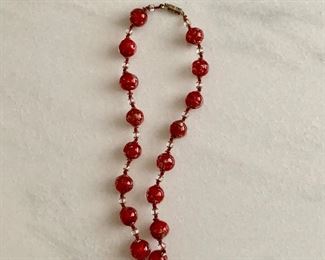 $10; Glass marble bead necklace with screw clasp; 19" long