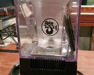 BlendTec Smoother-15 Commercial Type Smoother Model ICB4