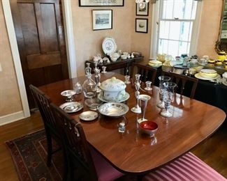 Mahogany Double Pedestal Table - Pads, one Leaf, and Six Chairs