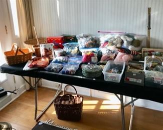 Yarn and Sewing items