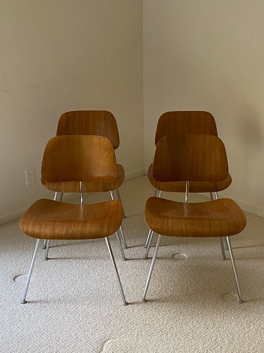 Set Of 4 Herman Miller DCM Chairs $1,500