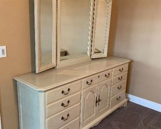 13. Thomasville Wide Dresser and mirror $295