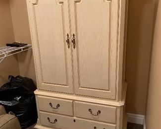 14a. Tall Wardrobe, entertainment or clothes, whatever you want! $195