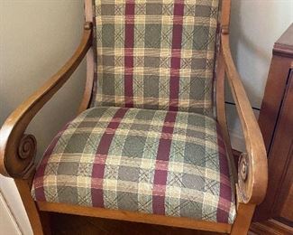 Ethan Allen Plaid accent chair
$60