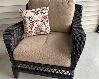 Hampton Bay outdoor patio chairs
4 available $175 each