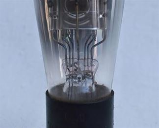 Antique vacuum tube, RCA Radiotron UX112-A. [Bin 8B] 