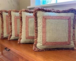 $100 Set of 4 Custom Fringe Trimmed Throw Pillows. Great condition! 