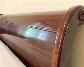 Headboard of the queen sleigh bed. Great condition! 
