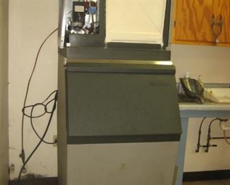 Icemaker Dispenser Scotsman 02-3663-01