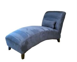 Lot 072
Handy Living Cara Blue Velvet Chaise
