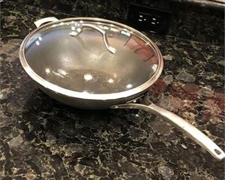 Lot 225
Calphalon Wok