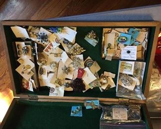 Earrings and brooches