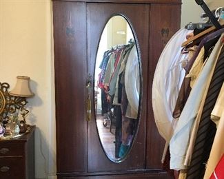 Wardrobe with mirror