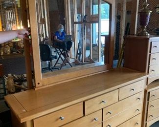 #48	natural maple dresser with mirror   7 drawers 62x18x34 mir 47x43	 $75.00 

