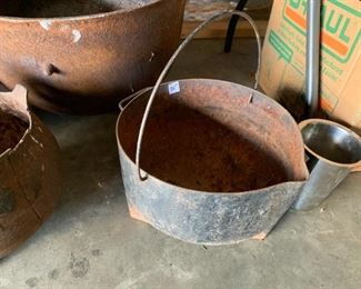 #200	black iron pot with handle	 $30.00 
