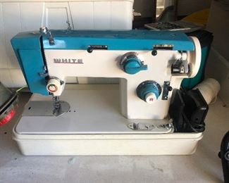 we encourage crafts at Bees Knees