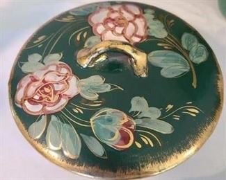 Decorative Lided Bowl