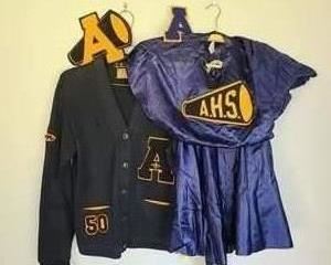 Arlington High School Cheer Uniform