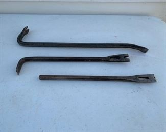 HALF OFF!  $6.00 NOW, WAS $12.00.............3 Crowbars (P101)