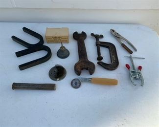 CLEARANCE!!! $4.00 NOW, WAS $12.00..............Vintage Tools and Magnets (P100)