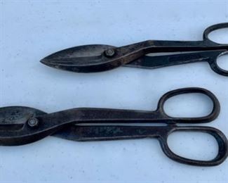 CLEARANCE!!! $6.00 NOW, WAS $20.00..............Pair of Old Time Tin Snips (P083)